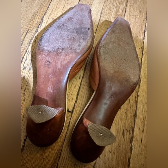 Salpy hand tooled and painted leather mules/clogs/slides - Picture 6 of 6